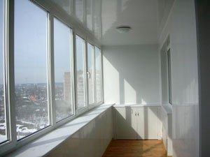 Внутреняя отделка балкона